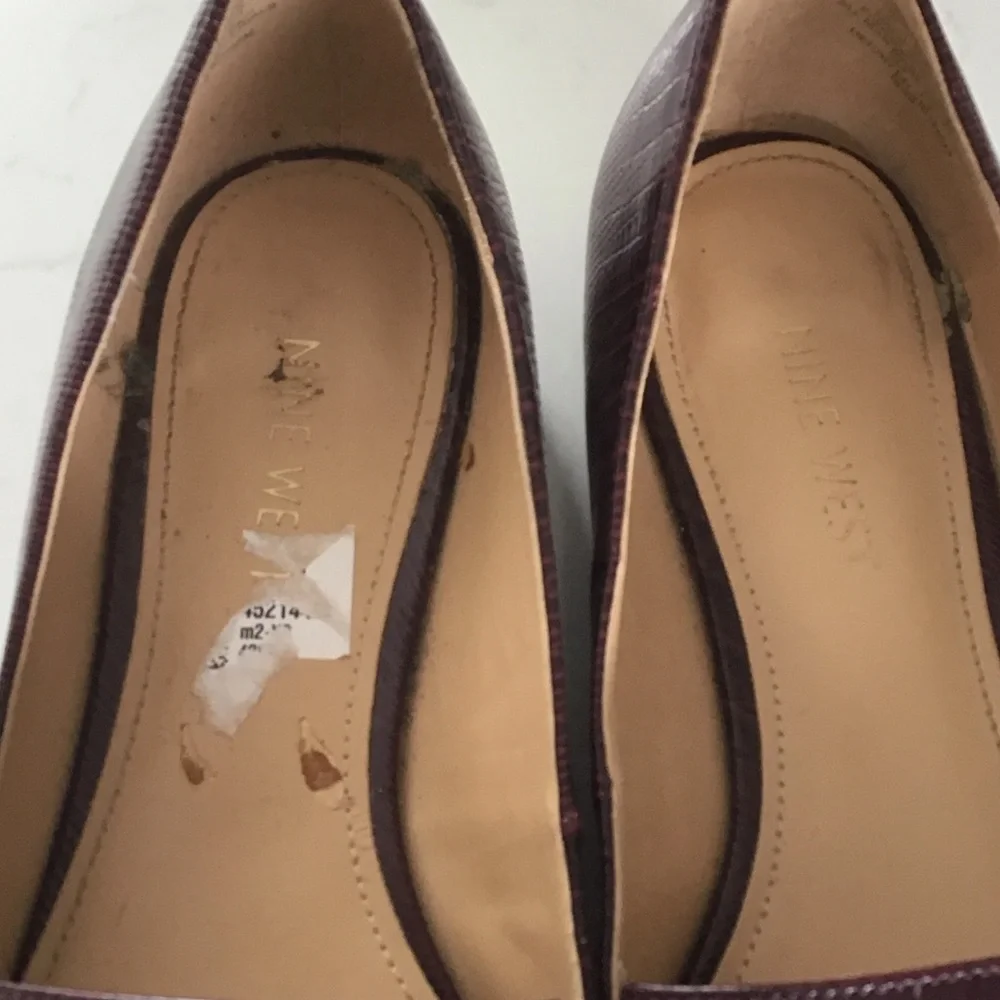 Nine West Pointed Croc-Embossed Flats in Deep Burgundy - Picture 4 of 4